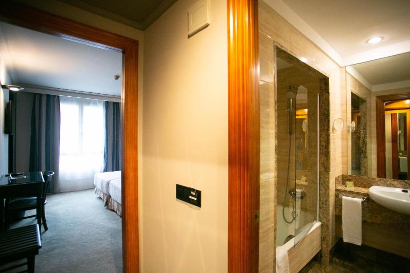 Hotel Sercotel Ciudad de Oviedo - image 37