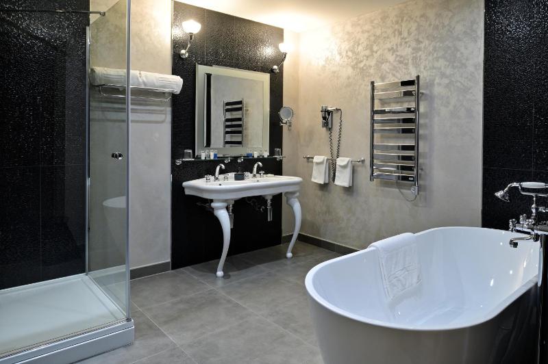 Junior Suite Master with Sea View and Balcony or Terrace image 2