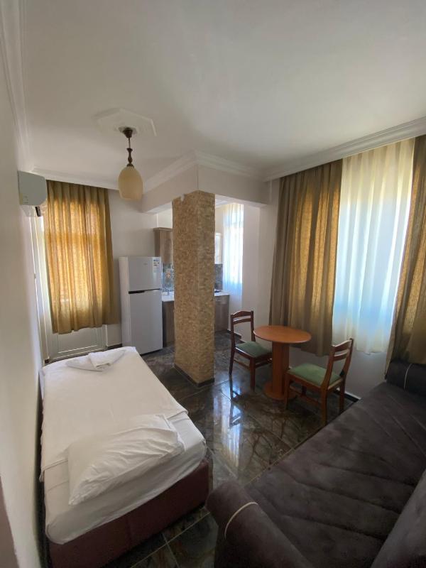 One-Bedroom Apartment (2 Adults) image 3
