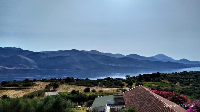 Studio with Panoramic Sea View image 1