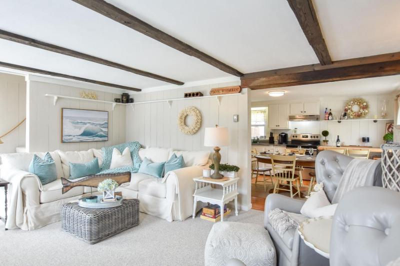 Holiday Home image 1