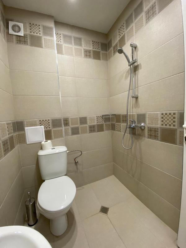 Edelweiss Central Hotel - image 37