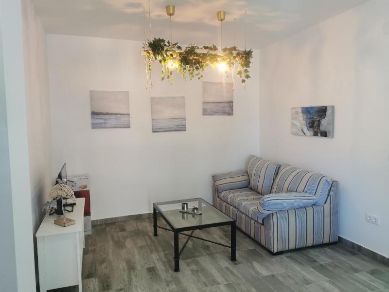 Apartamentos Sanlúcar Beach 4 y 5 - image 8