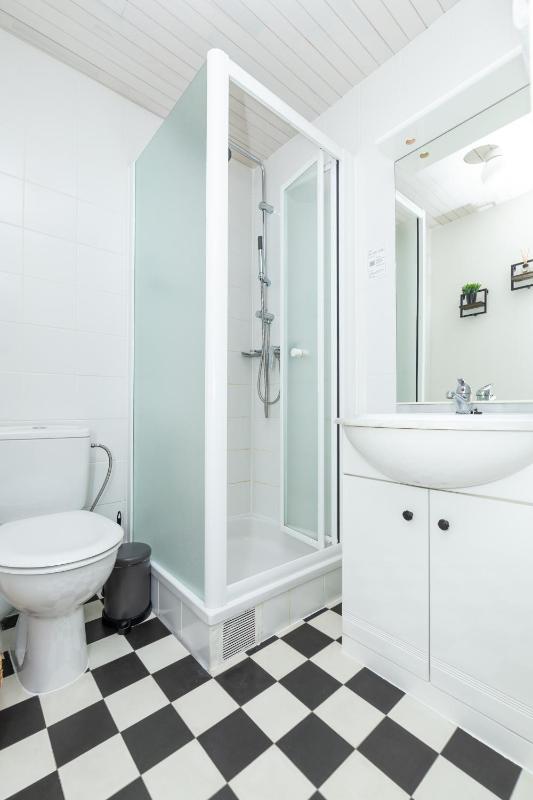 Double Room with Private Bathroom image 3