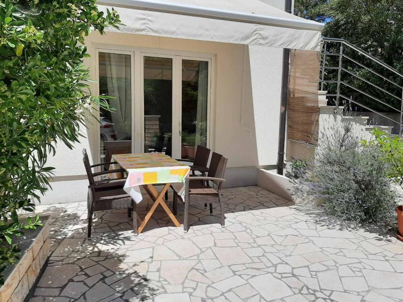 Apartment with Terrace image 4