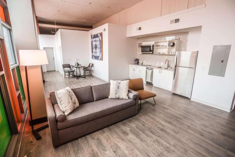2-Bedroom Chapel Suite image 1