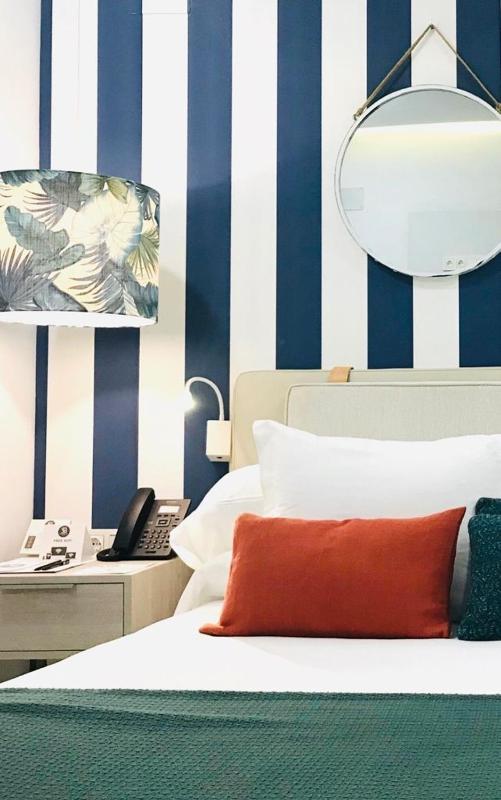 Double or Twin Room image 2