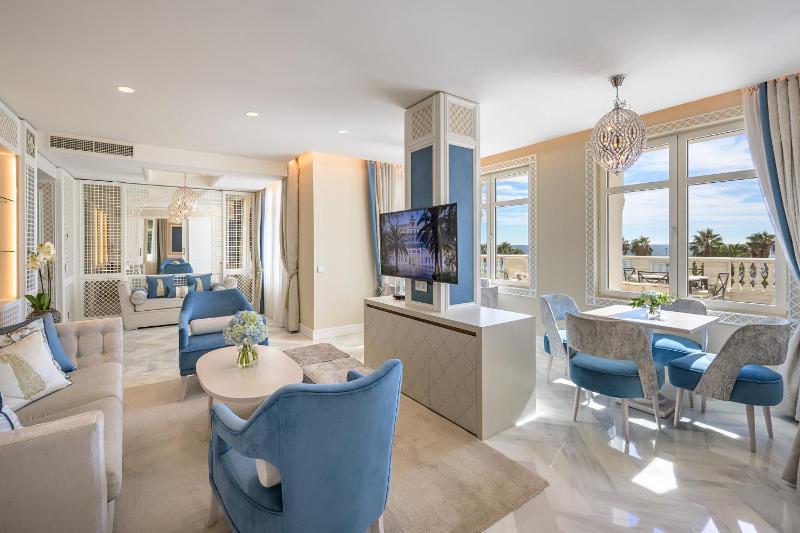 Royal Suite image 4