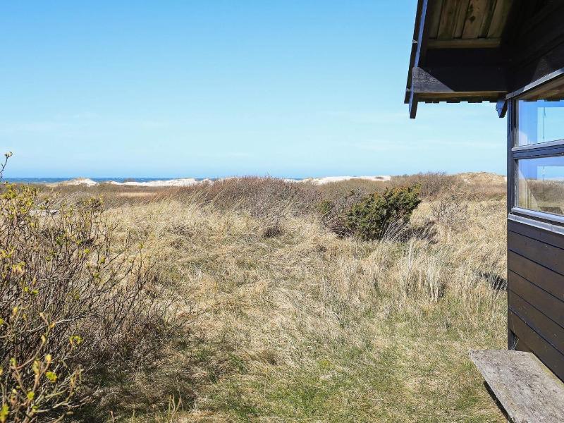 One-Bedroom Holiday Home image 3