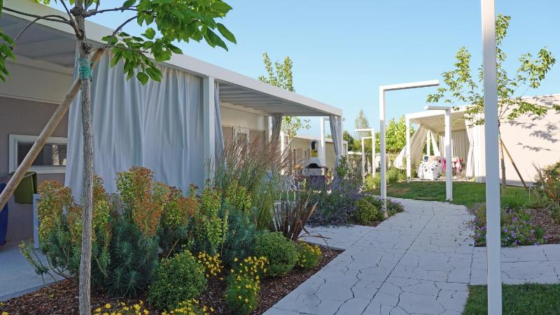 Mobile Home image 1