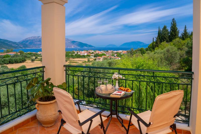 Apartment with Balcony image 3