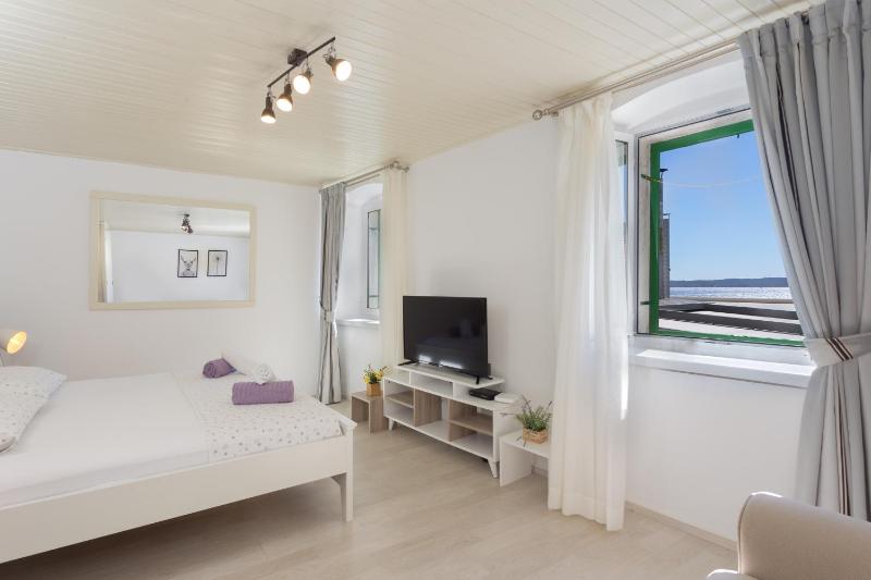 Apartment Petric Images