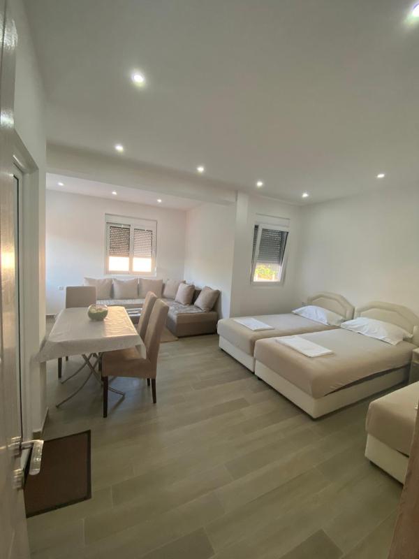 Gjoni Apartments - image 11
