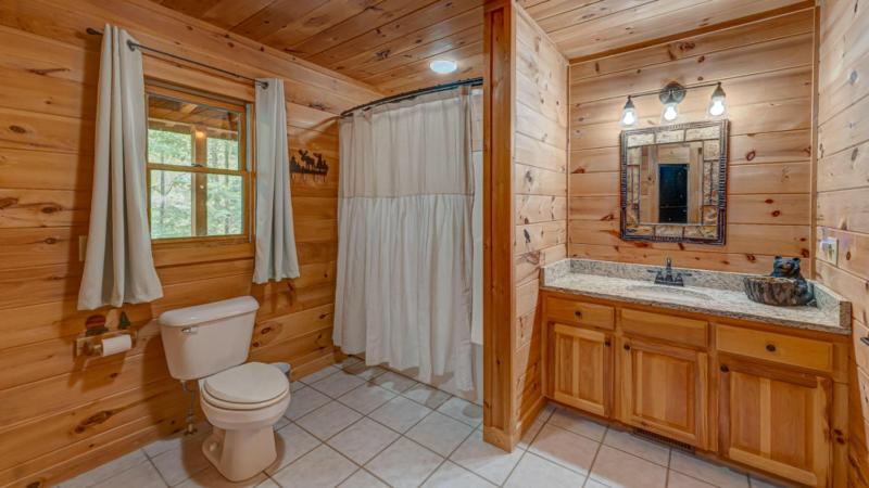 Dream Come True - Mountain View | Hot Tub | Air Hockey | Screened Porch | Fire Pit - image 10