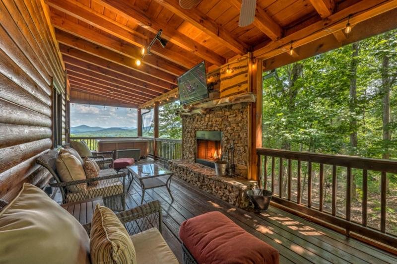 Dream Come True - Mountain View | Hot Tub | Air Hockey | Screened Porch | Fire Pit - image 37