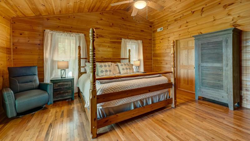 Dream Come True - Mountain View | Hot Tub | Air Hockey | Screened Porch | Fire Pit - image 33