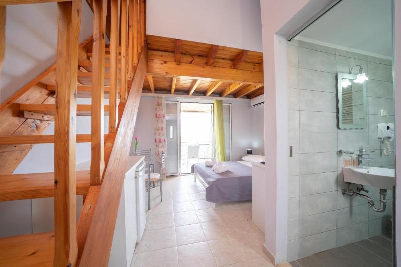 Maisonette image 1
