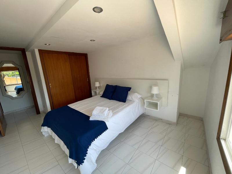 Apartamentos Miramar Playa - image 17