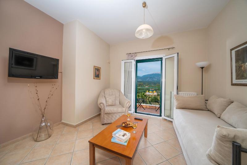 Apartment with Sea View image 3