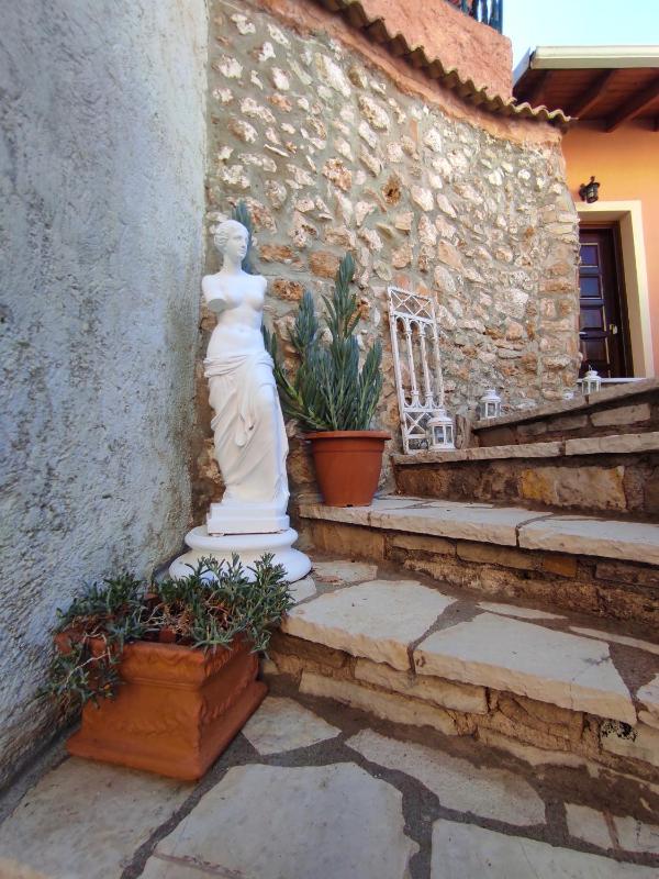 Epavli Veneti - image 36