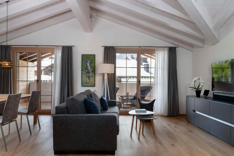 Two-Bedroom Suite image 2