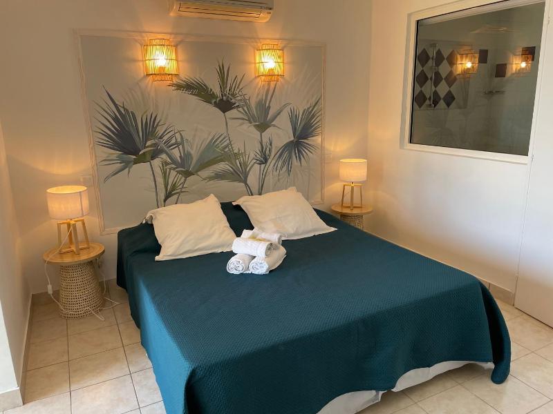 Suite Terrace with Spa Bath image 1