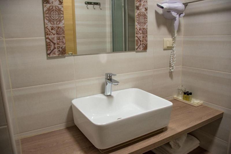 Benjamin Hotel - image 35