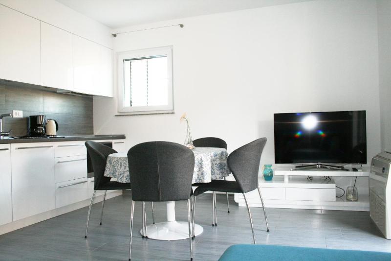 White Anchor - image 41