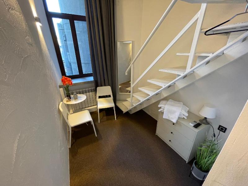 Standard Double Room image 2