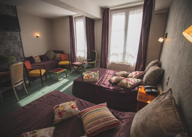 Triple Room image 1