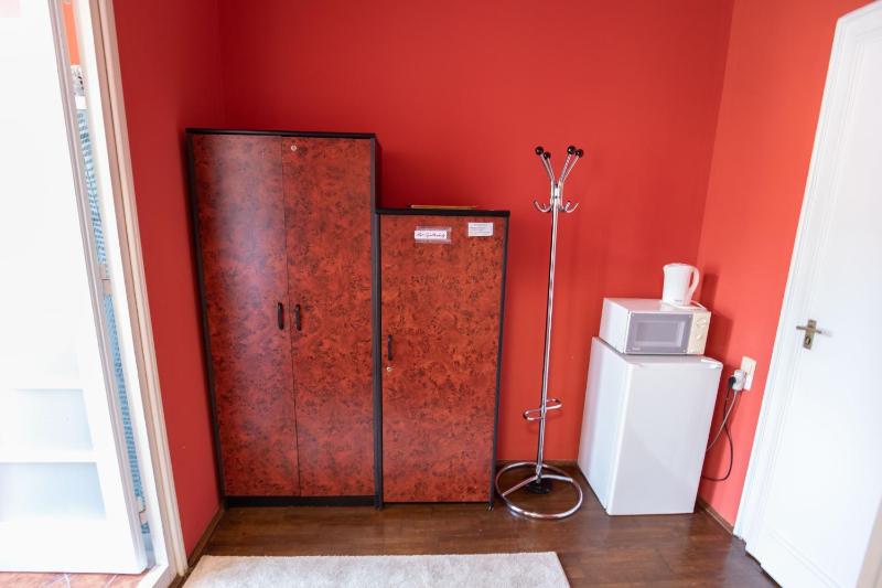 Standard Double or Twin Room image 4