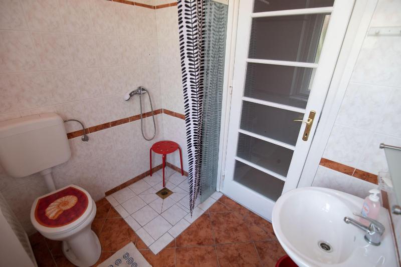 Standard Double or Twin Room image 3