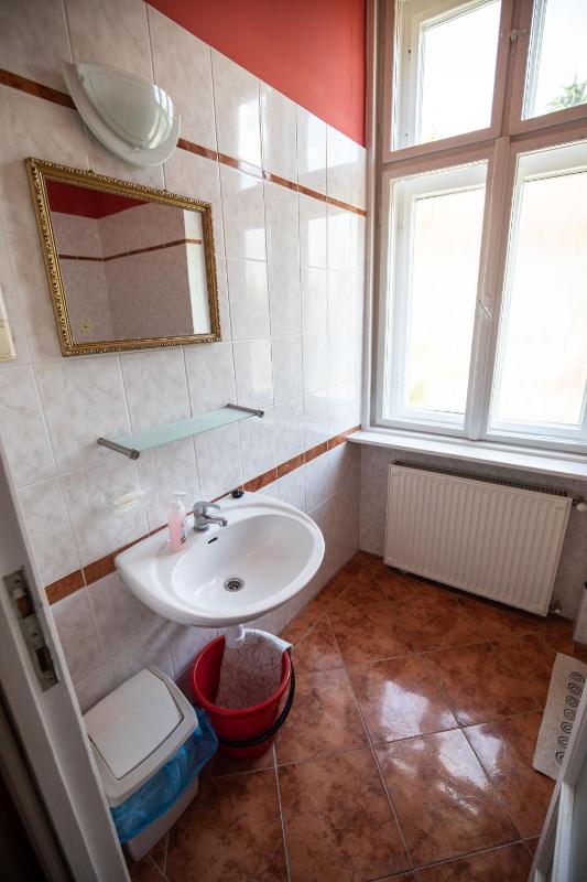 Standard Double or Twin Room image 2