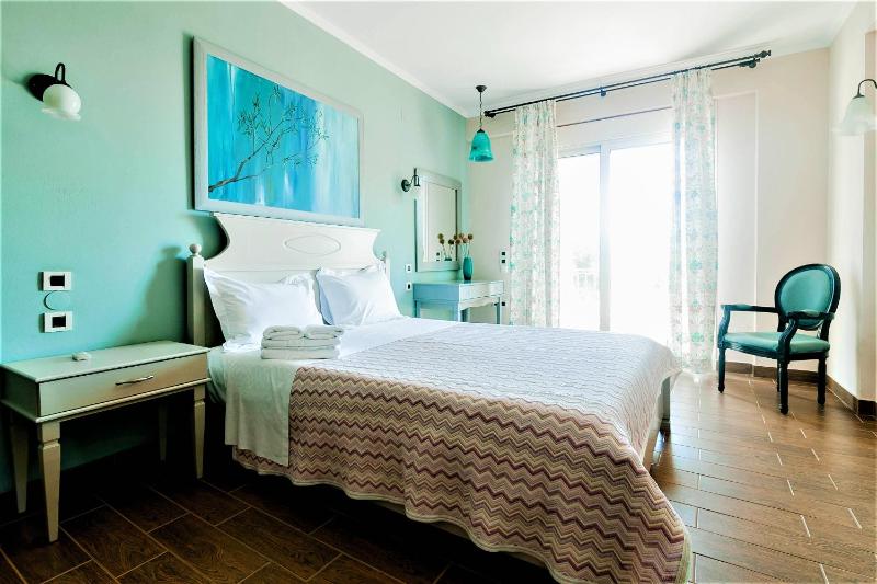 Studio with Sea View image 3