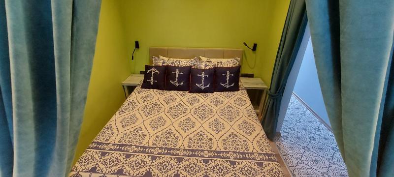 Apartment with Sea View image 1