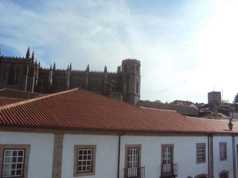 Double Room with Private Bathroom image 2
