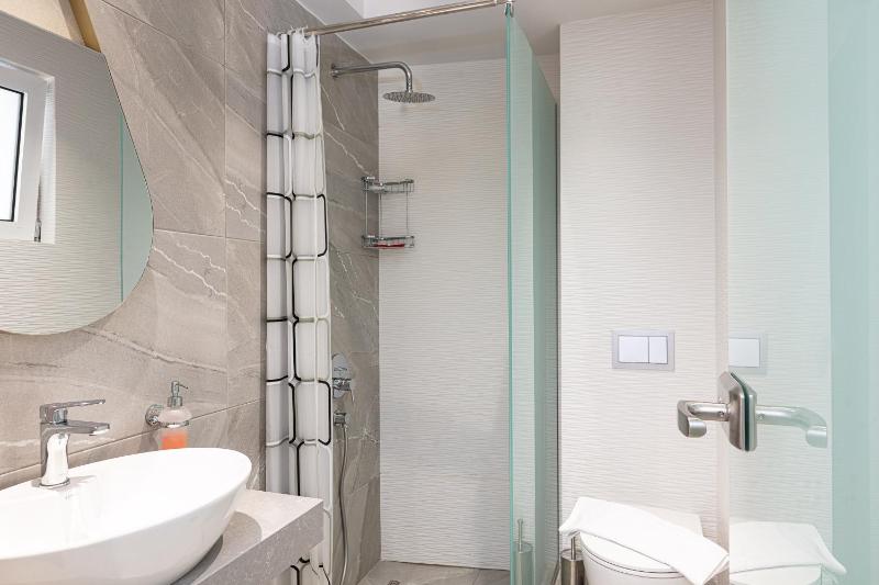 Akrogiali Apartments - image 7