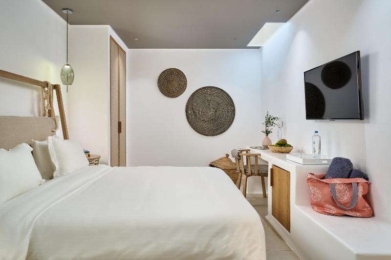 Premium Maisonette with Private Pool image 2