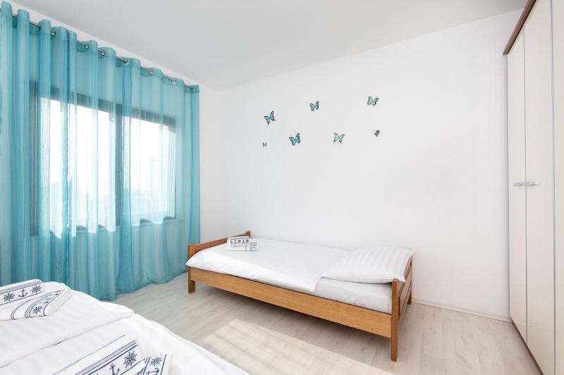 Apartments Tonica - image 5