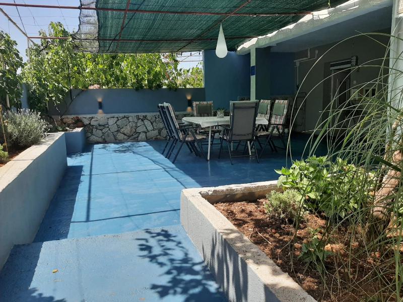 One Bedroom Apartment with Terrace image 3