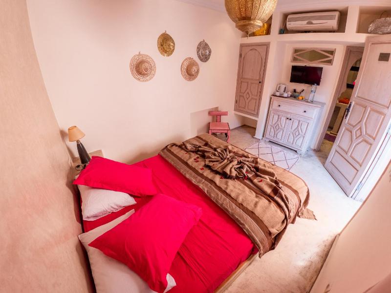 Standard Double Room image 1