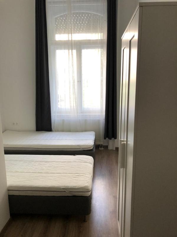 Omega Apartments Budapest - image 2
