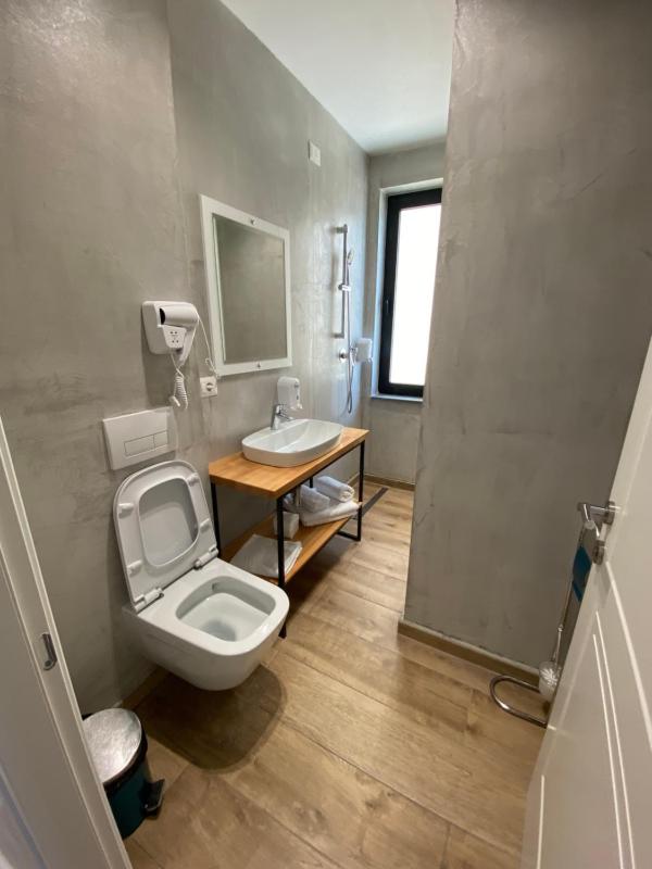 Double or Twin Room with Sea View and French Balcony image 3