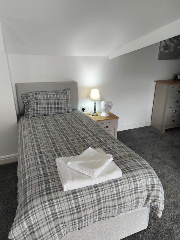 Classic Quadruple Room image 1