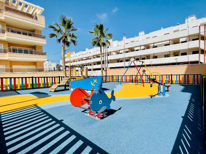 Azul - image 33