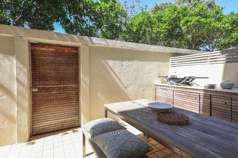 Portofino 2 - Beachfront Boutique Complex Noosa Heads - image 6