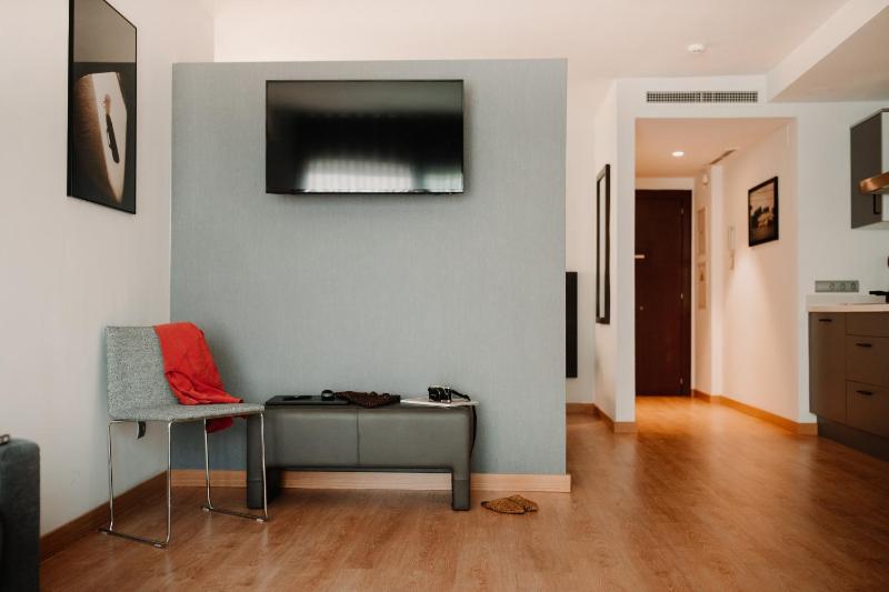 Loft Apartment (2 Adults + 2 Children) image 2
