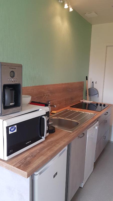 Apartment with Balcony image 3