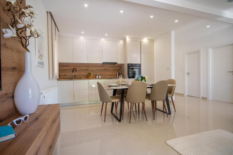 Garden apartment - image 13
