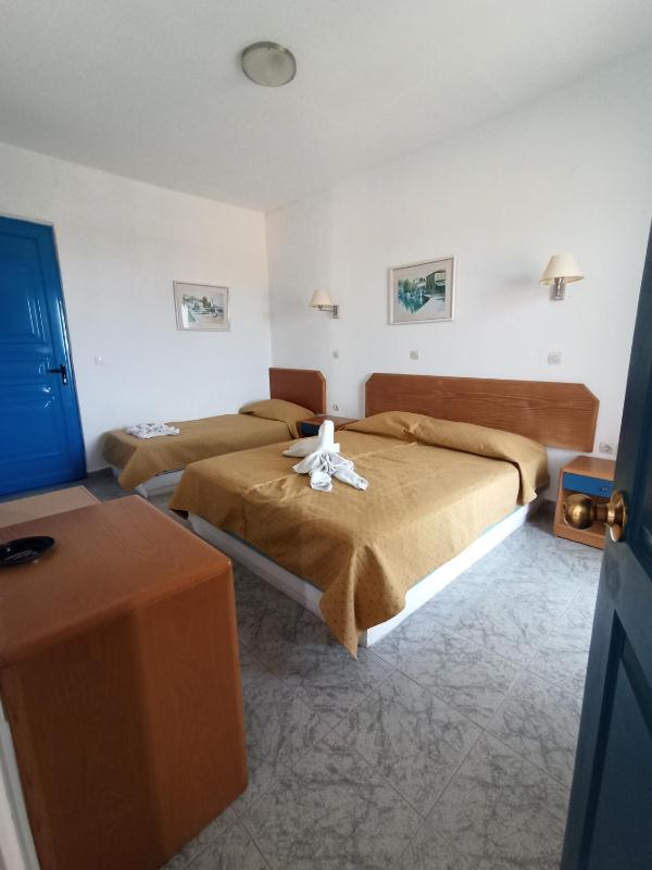 Triple Room image 2